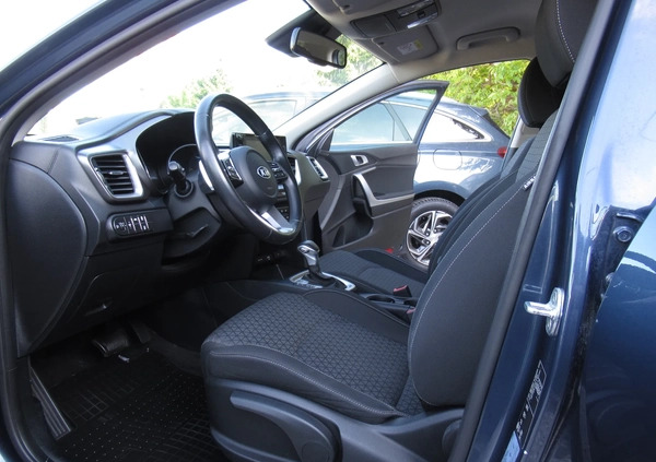 Kia Ceed cena 72889 przebieg: 62600, rok produkcji 2020 z Ujazd małe 742
